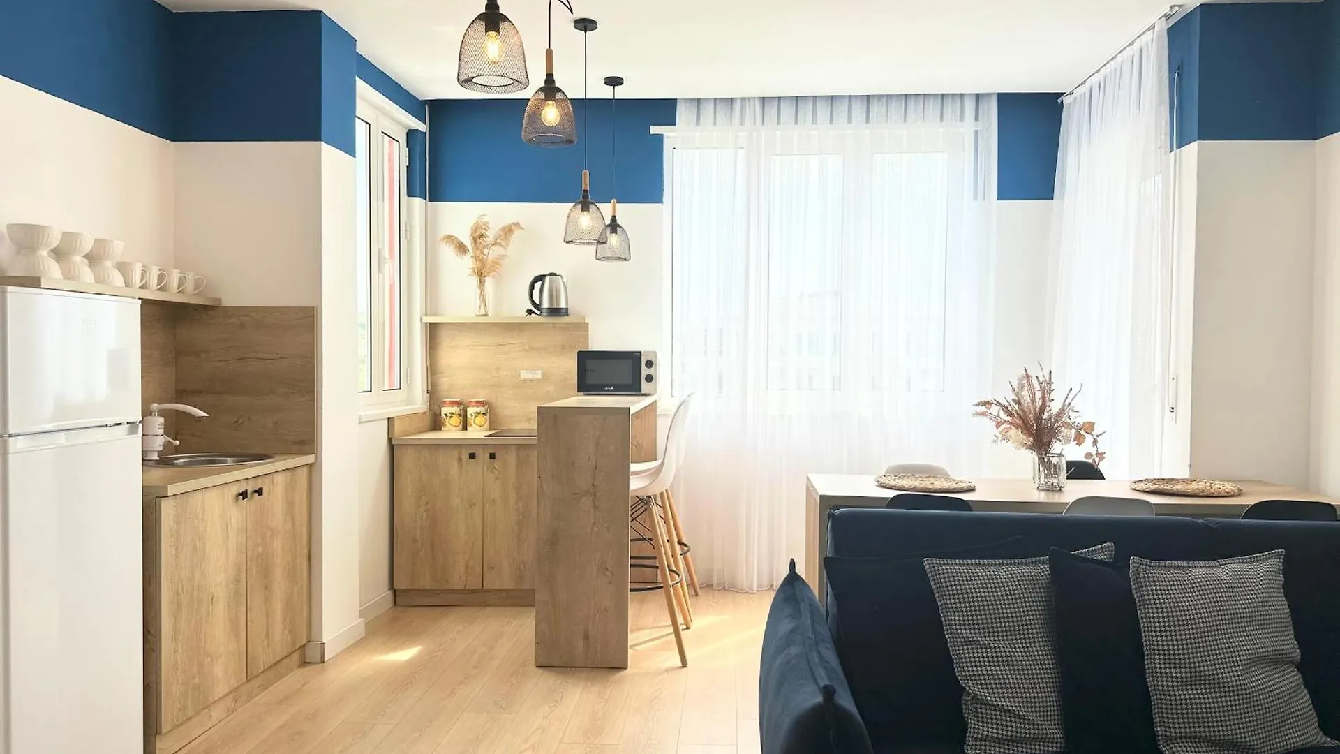 Elegant Apartments New - Colorful By The Sea Durrës