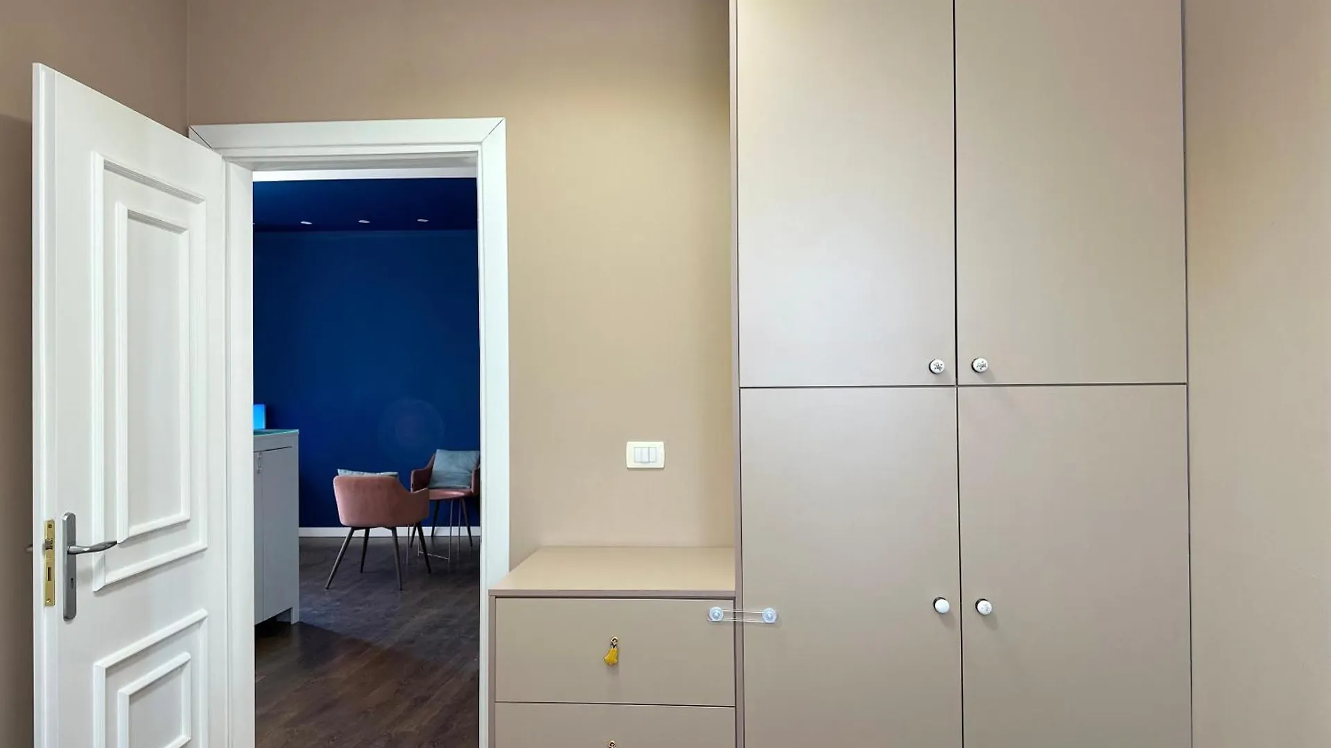 Elegant Apartments New - Colorful By The Sea Durrës