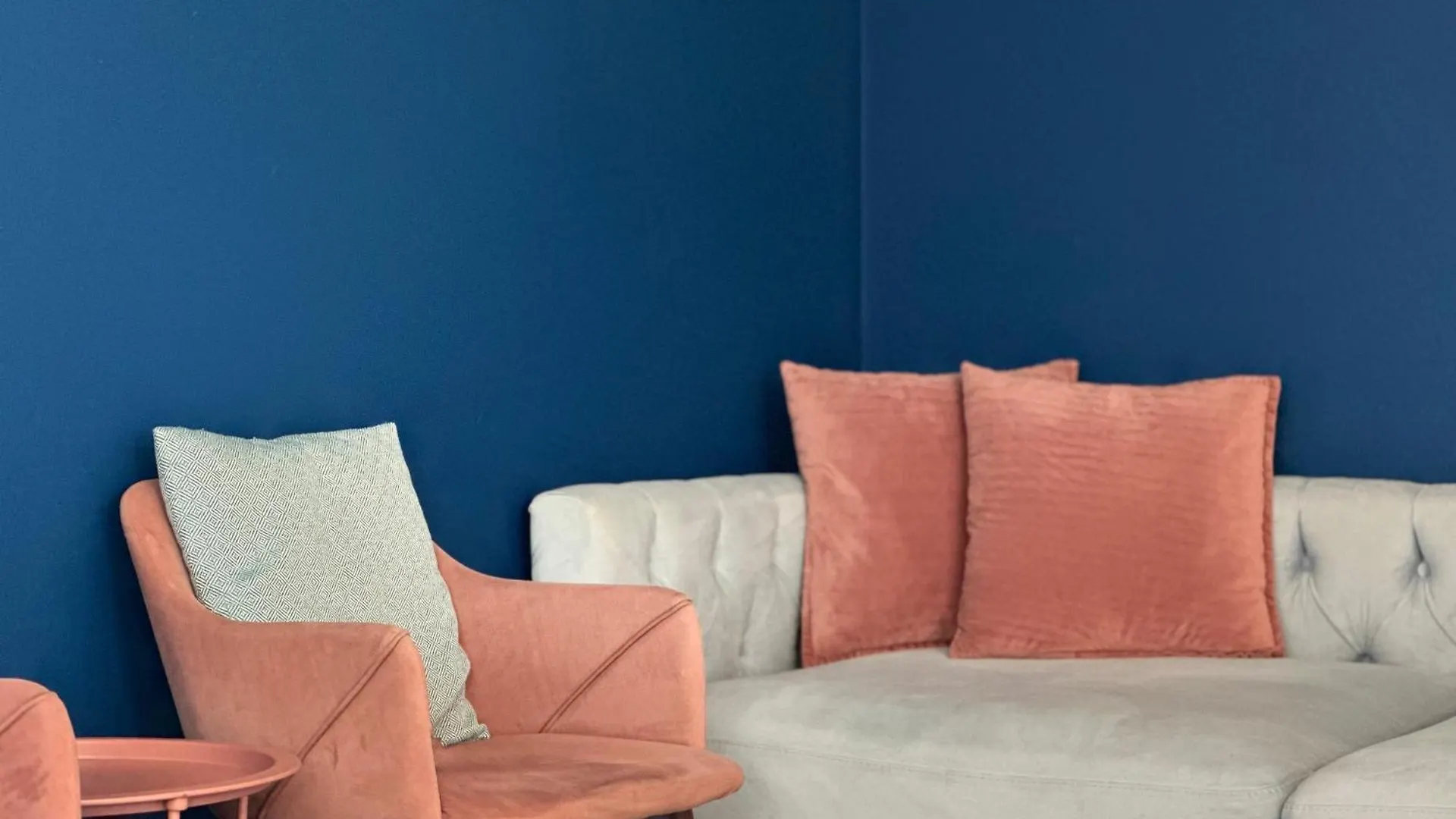 Elegant Apartments New - Colorful By The Sea Durrës