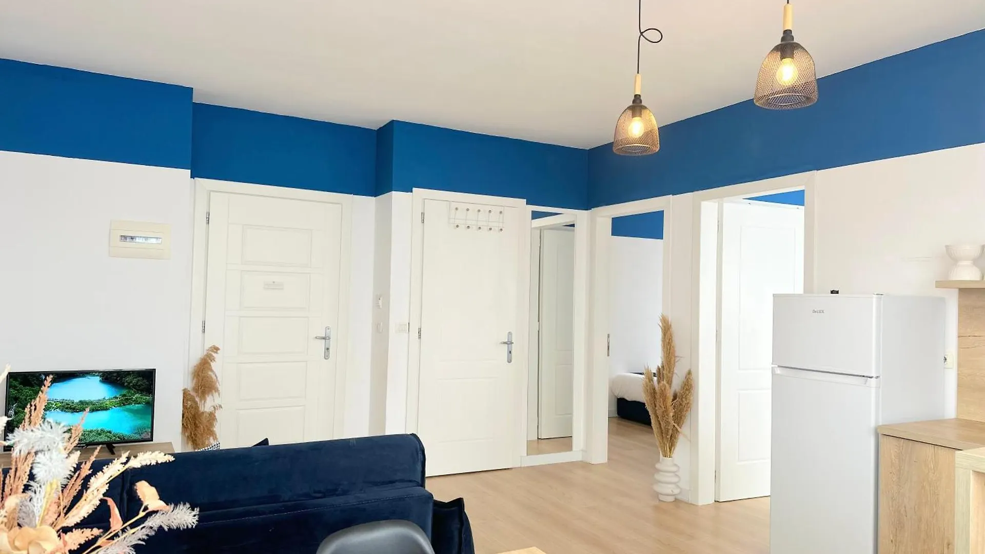 Elegant Apartments New - Colorful By The Sea Дуррес